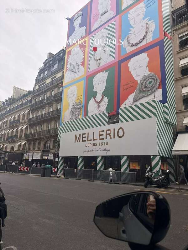 Parking à PARIS-2E