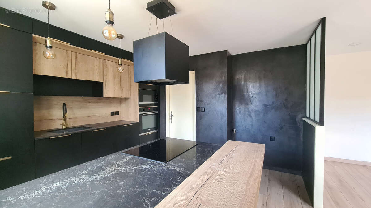 Maison à CHOISY-LE-ROI