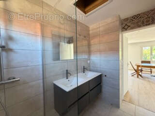 Maison de plain pied renovee - photo 13