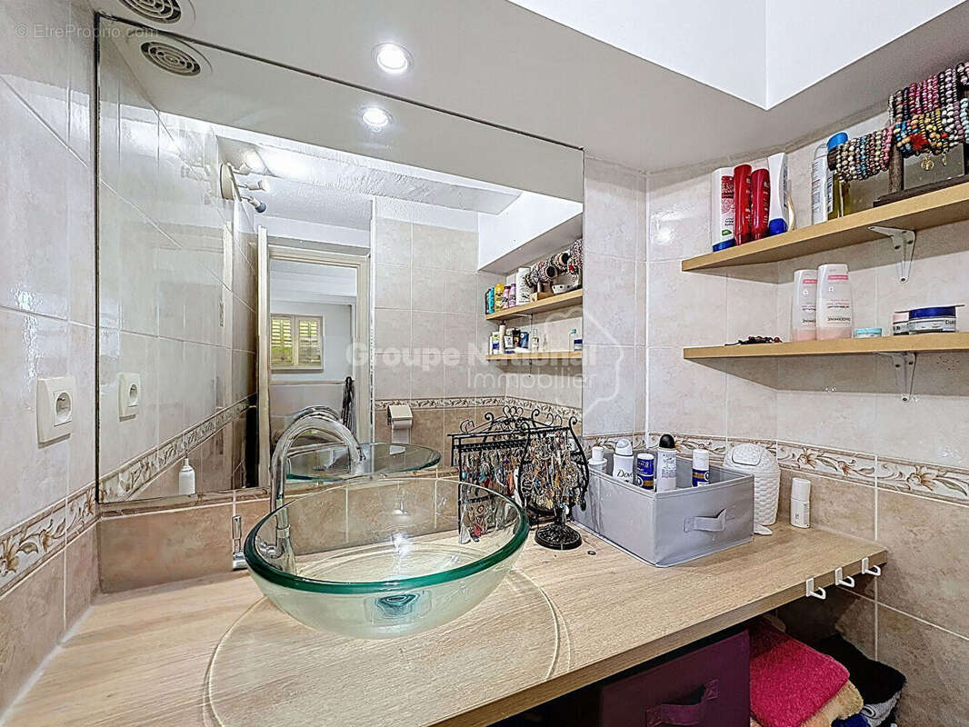 Appartement à CALLIAN