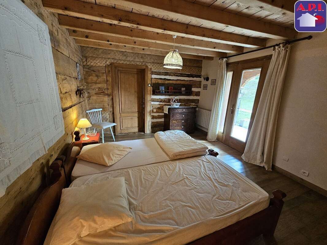 Maison à SAINT-PIERRE-DELS-FORCATS