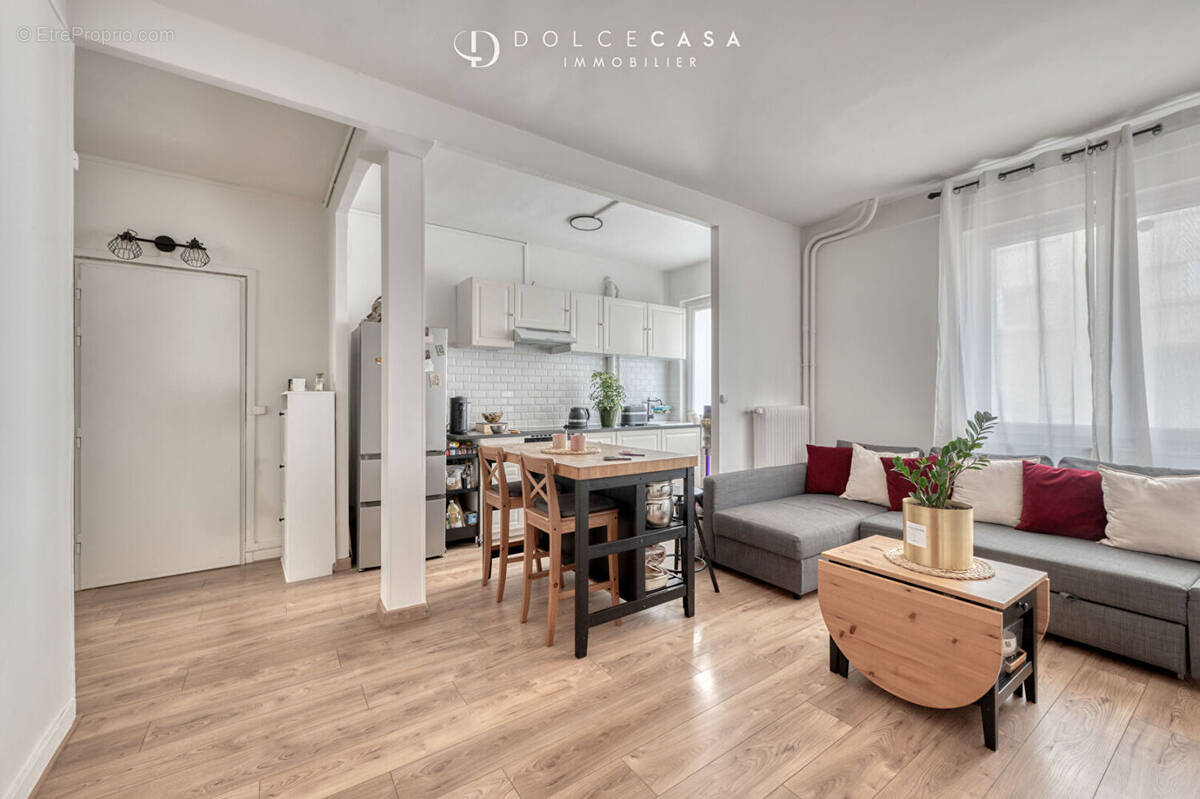 Appartement à LE PERREUX-SUR-MARNE