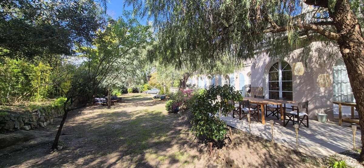 Maison à SAINT-RAPHAEL