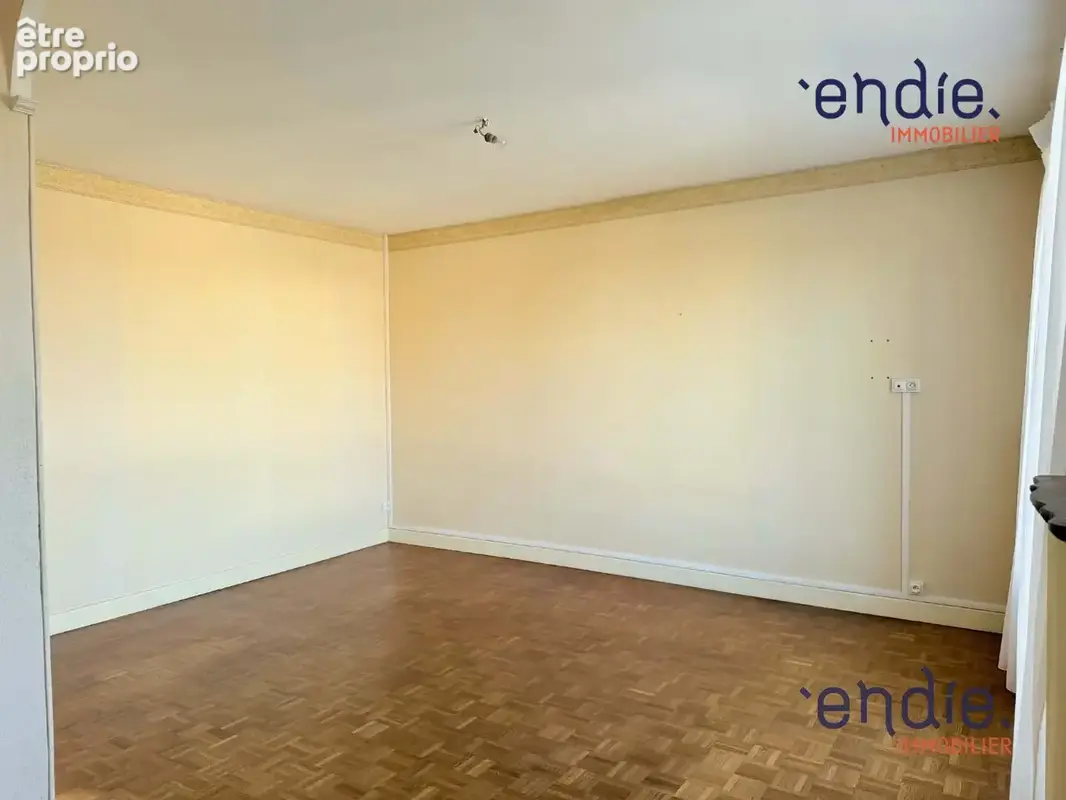 Maison 5 pièces 115 m² à vendre à Bourbon-Lancy (71140) - photo 5