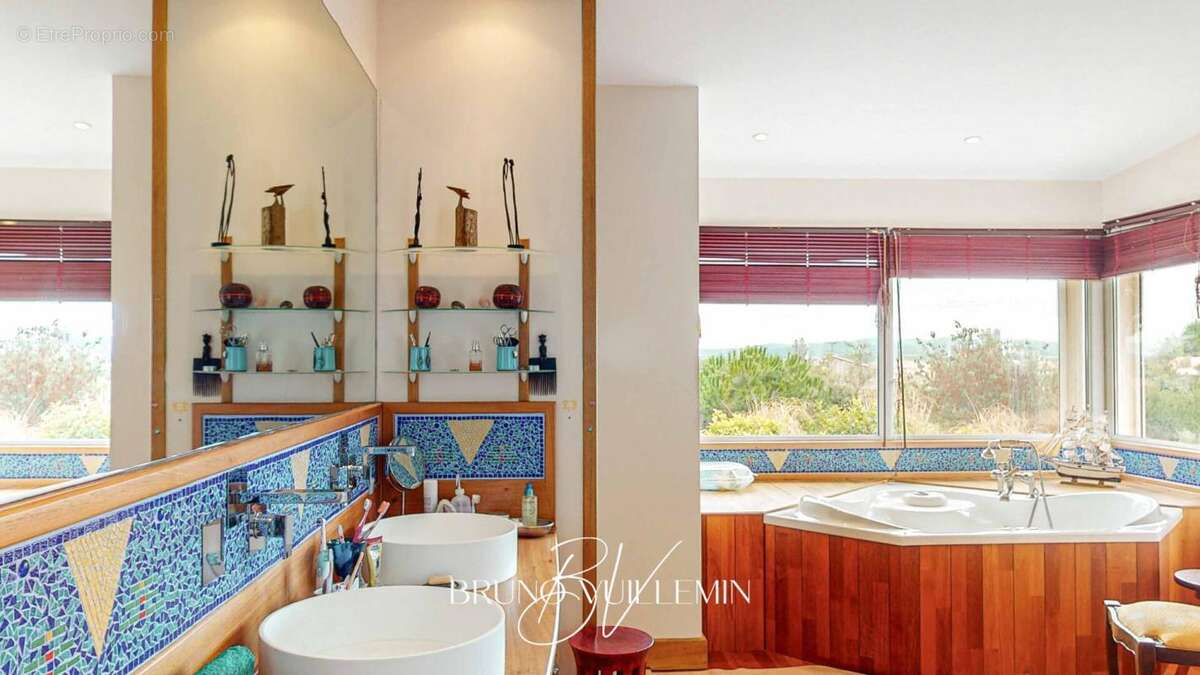 Maison à LEZIGNAN-CORBIERES