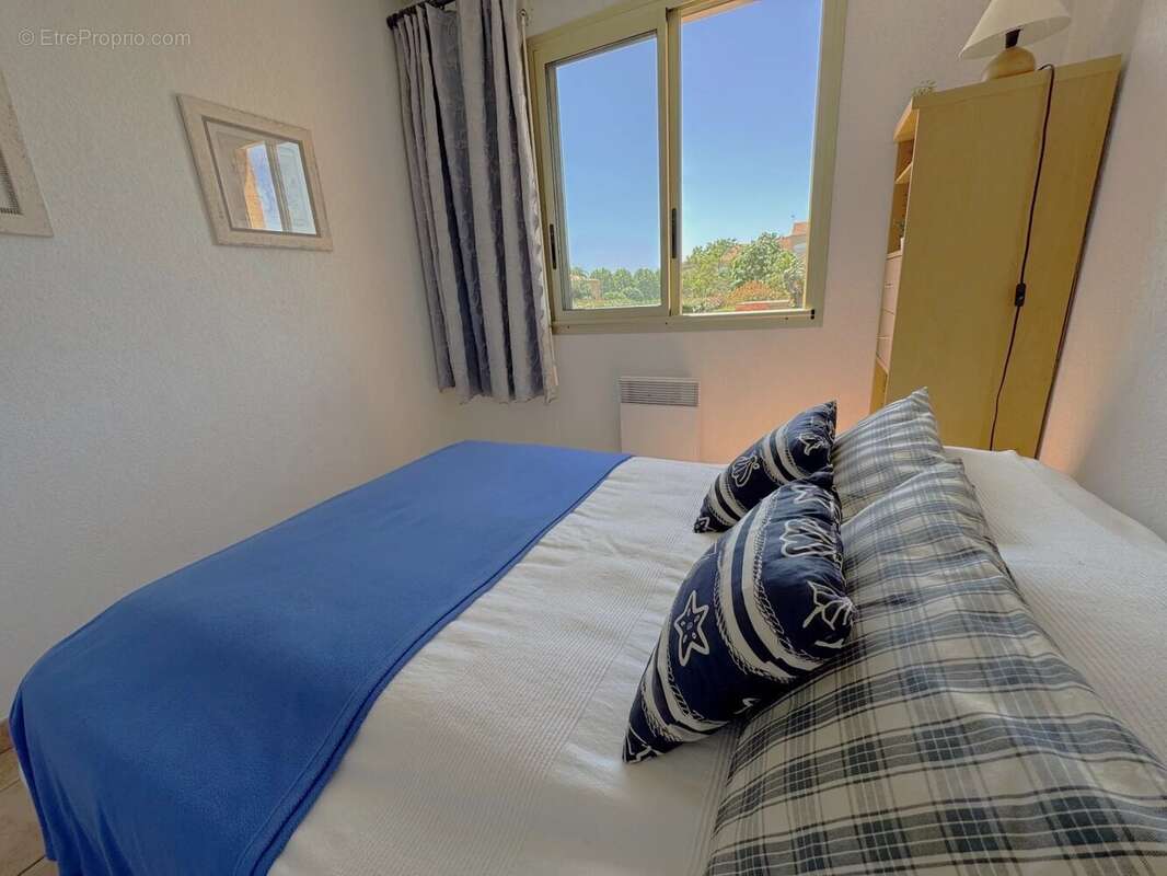 Appartement à LA LONDE-LES-MAURES
