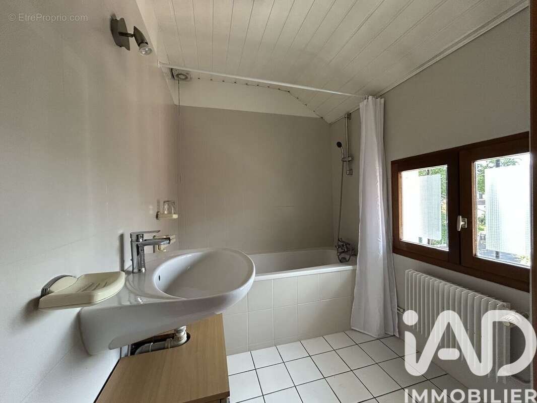 Photo 9 - Maison à SAINTE-GENEVIEVE-DES-BOIS