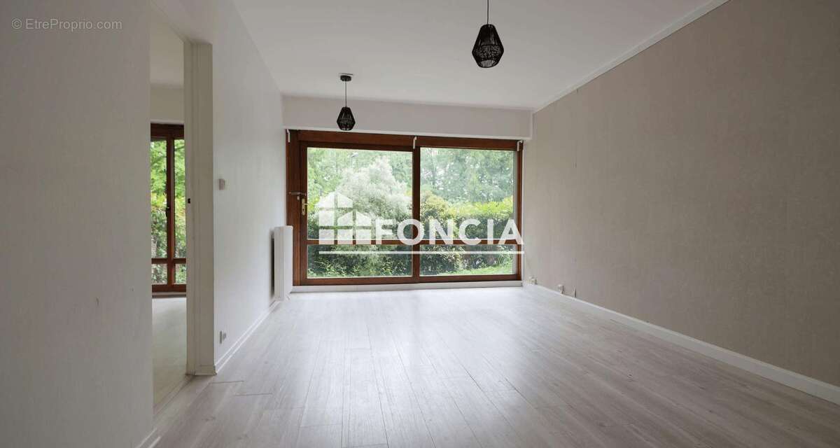 Appartement à ATHIS-MONS