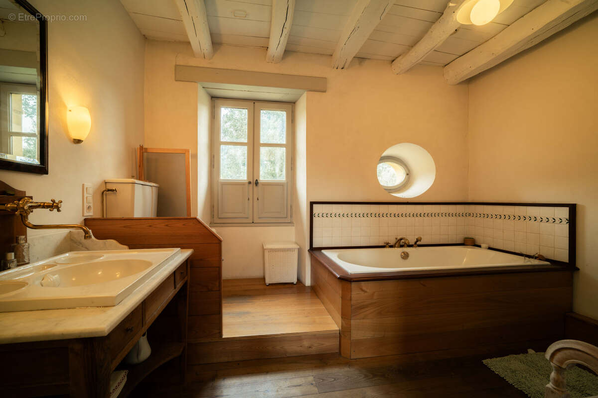 Maison à SARLAT-LA-CANEDA