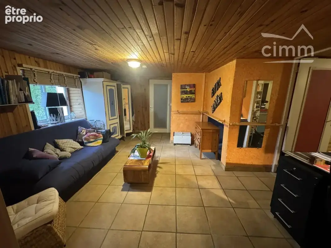 Maison individuelle avec garages et jardin - photo 19