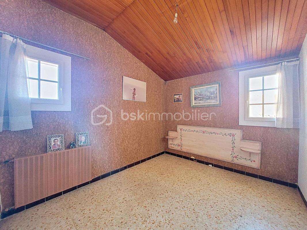 Maison à SIX-FOURS-LES-PLAGES