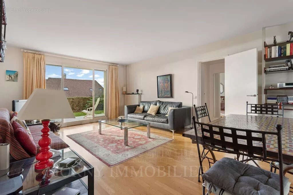 Appartement à TROUVILLE-SUR-MER