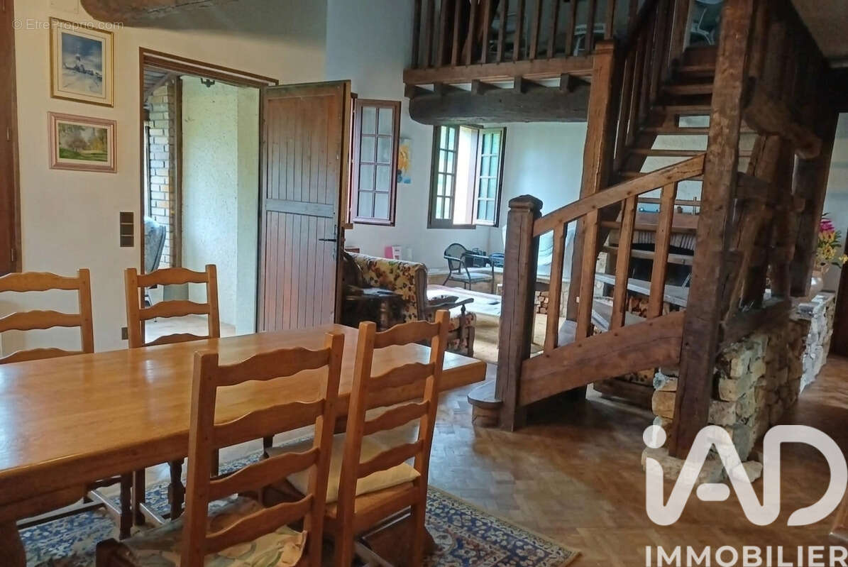Maison 168 m² à Lentilles  - photo 5