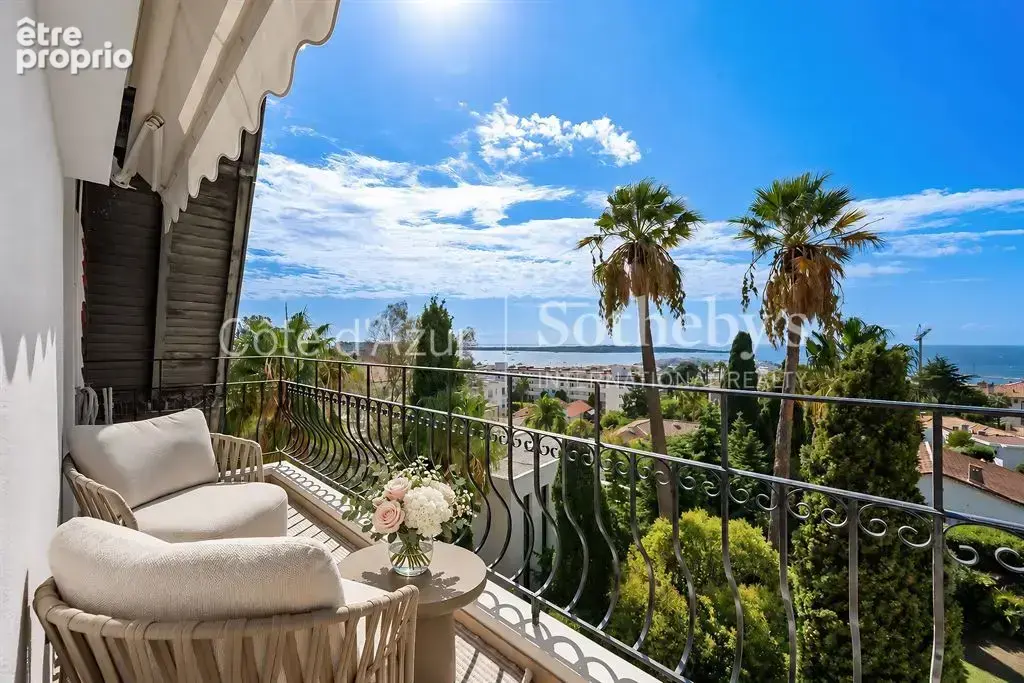 Cannes Californie, appartement en duplex rénové avec vue panoramique sur la Méditerranée - photo 10