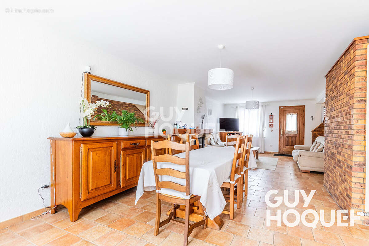 Maison à ATHIS-MONS