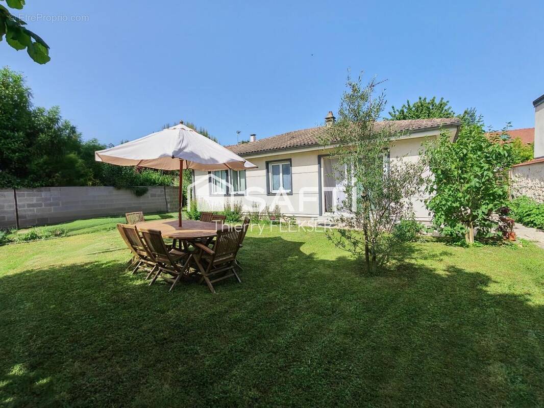 Photo 1 - Maison à CHAMPAGNE-SUR-OISE