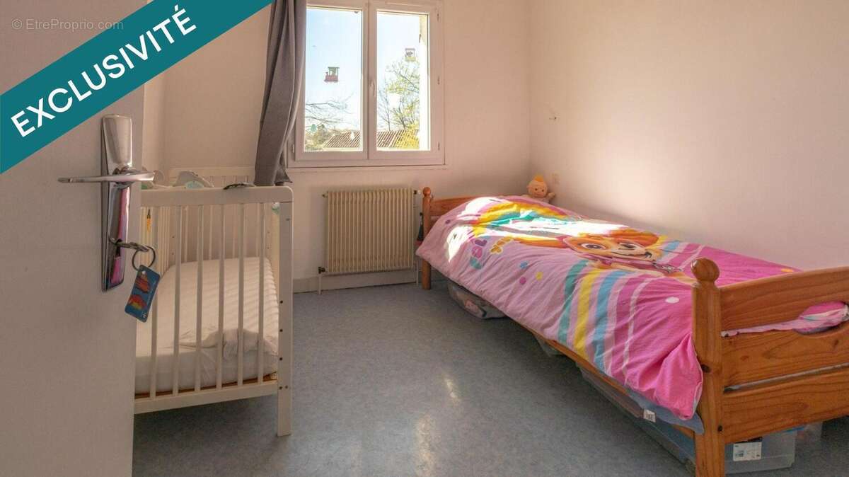 Maison 215 m² à Cours-De-Pile  - photo 8