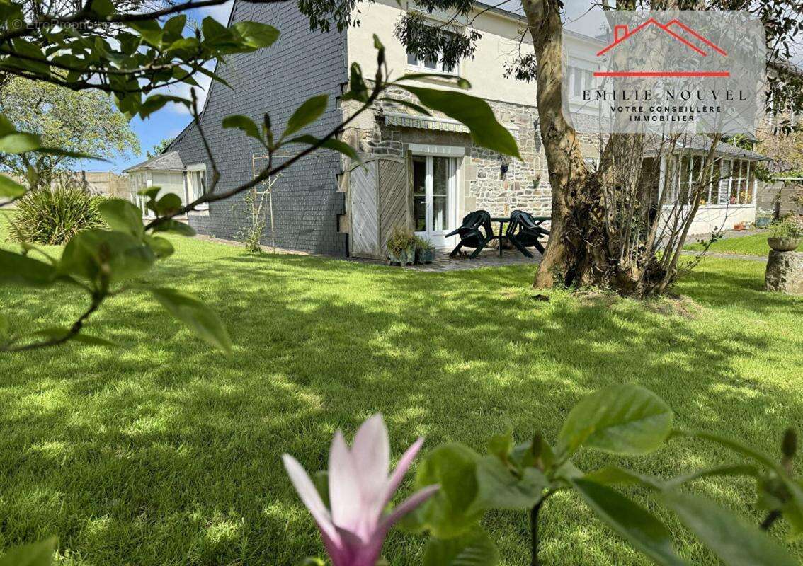 Maison à PLEUDANIEL