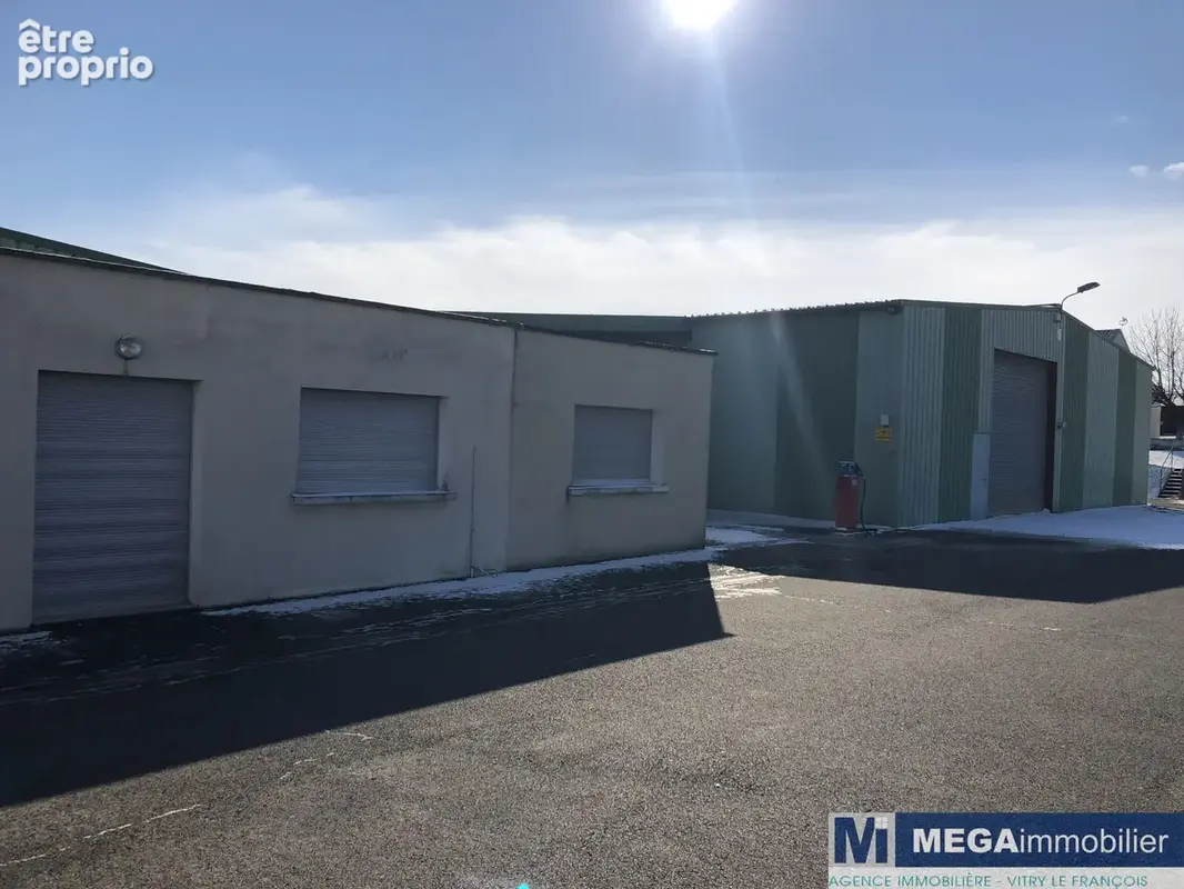  Superbes entrepôts aux portes de Vitry le François - photo 7