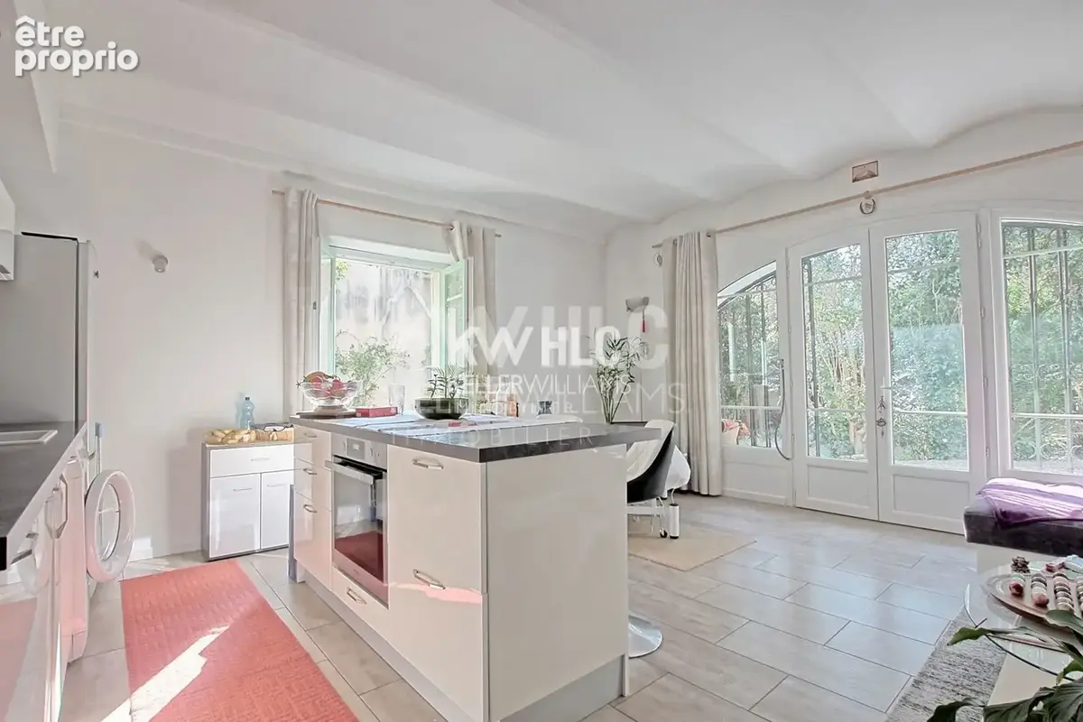Appartement 3 pièces 56 m² à vendre à Cannes (06400) - photo 5