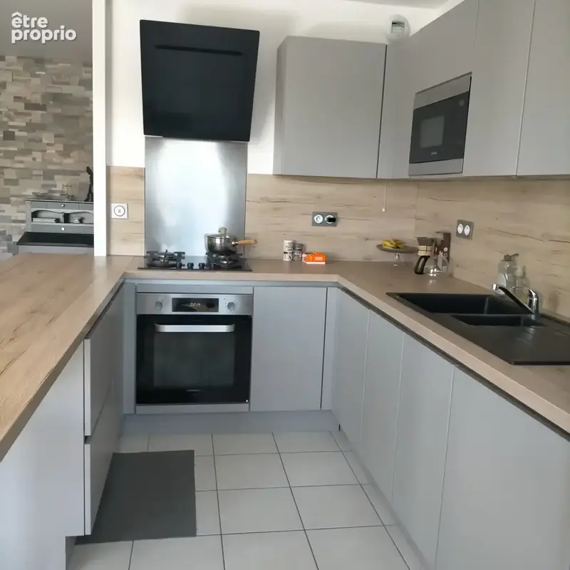 Très bel appartement duplex avec balcon et garage. - photo 3