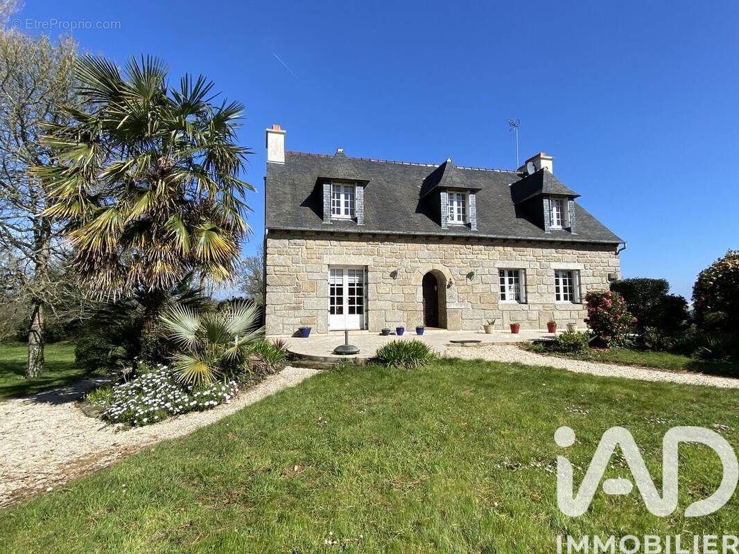 Photo 1 - Maison à PLOUBAZLANEC