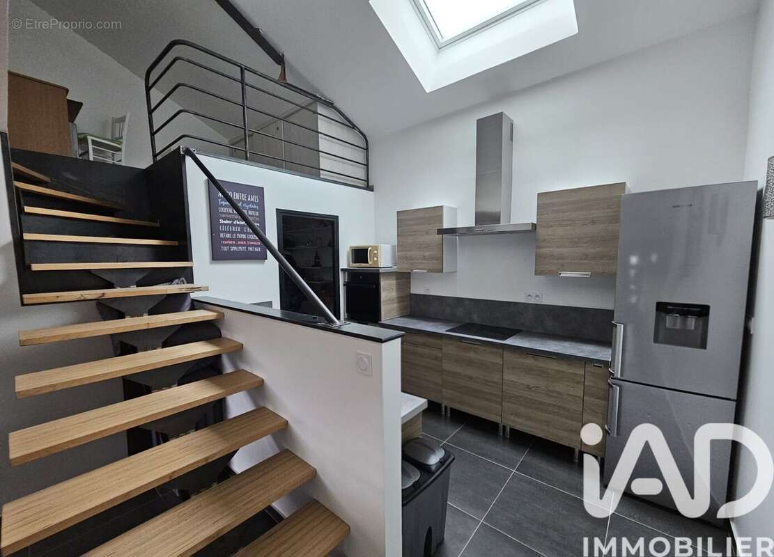 Photo 4 - Commerce à VERRIERES