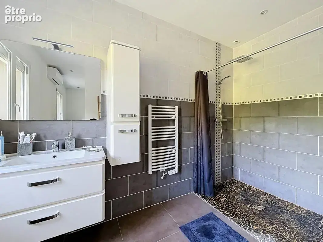 Avignon - extra-muros - duplex de 106m² - terrasse -parking - photo 10