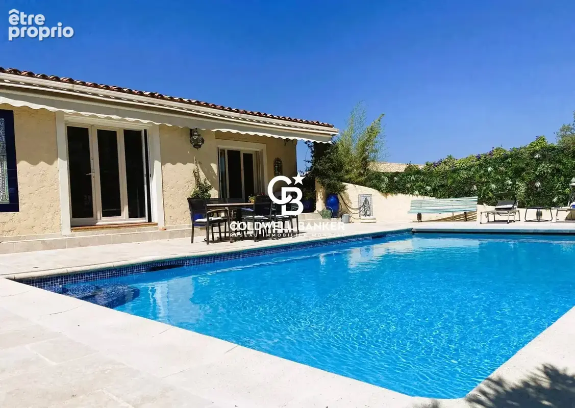 Villa avec piscine, calme et vue collines – 83250 La Londe les Maures - photo 17