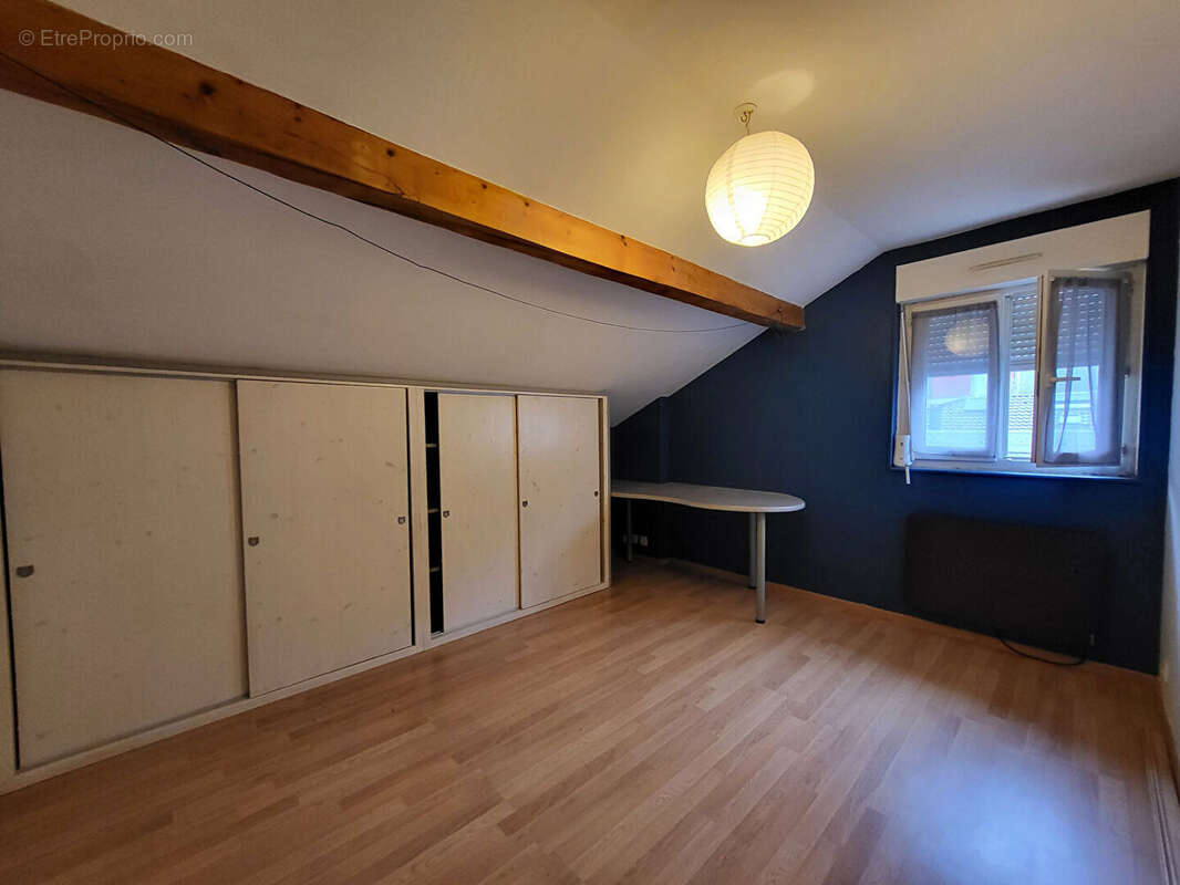 Appartement à SAINT-PIERRE-D'ALBIGNY