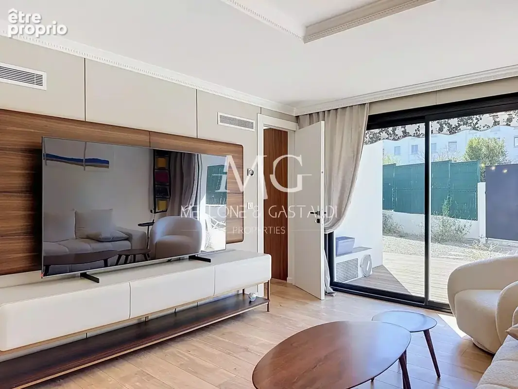 Cannes pointe croisette – comme une villa à 50 m de la croisette – jardin - photo 4