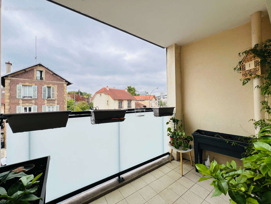 Appartement à CHATILLON