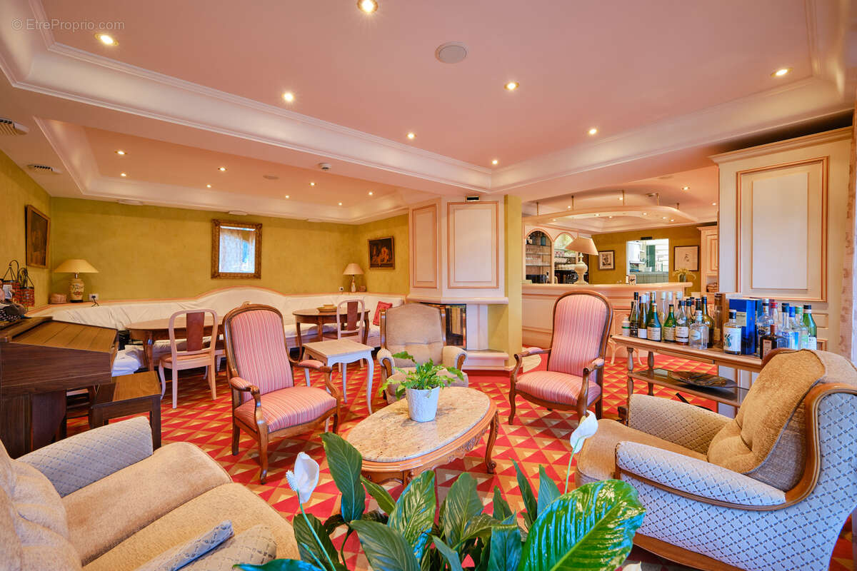 Commerce à FAVERGES