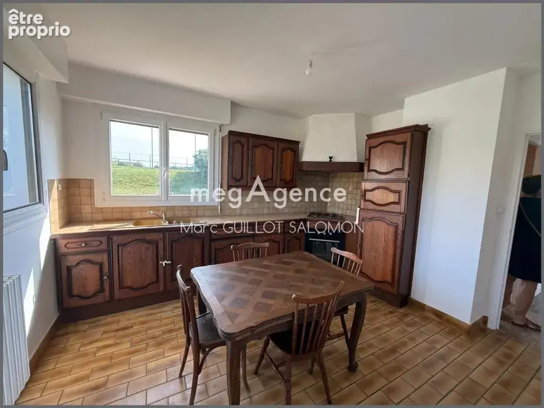 Maison 5 pièces 142 m2 - photo 4