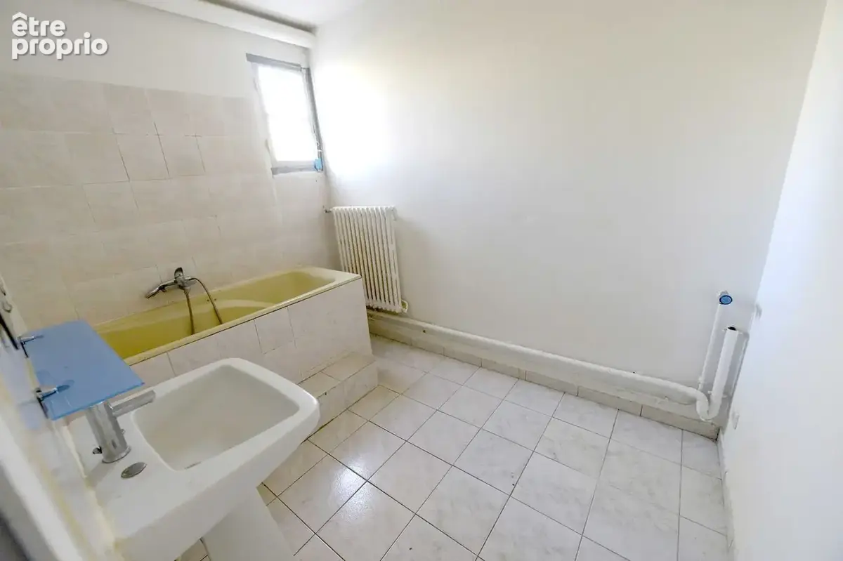 Appartement 69 m² à Saint-Georges-De-Didonne  - photo 8