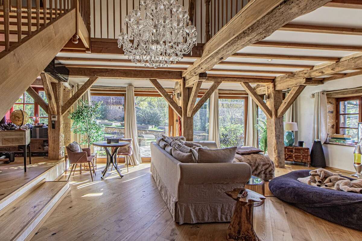 Maison à SIORAC-EN-PERIGORD