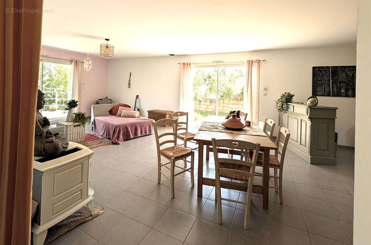 Maison Varen 5 pièce(s) 120 m2 - photo 3