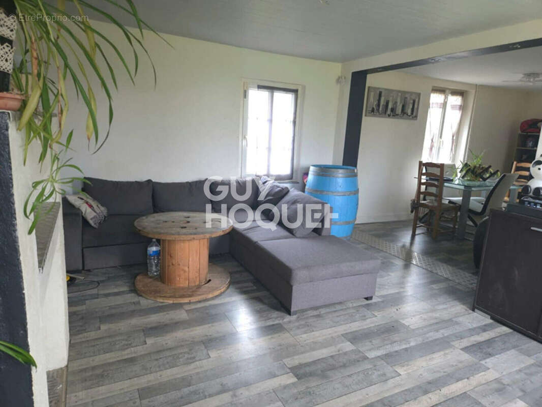 Maison à L&#039;AIGLE