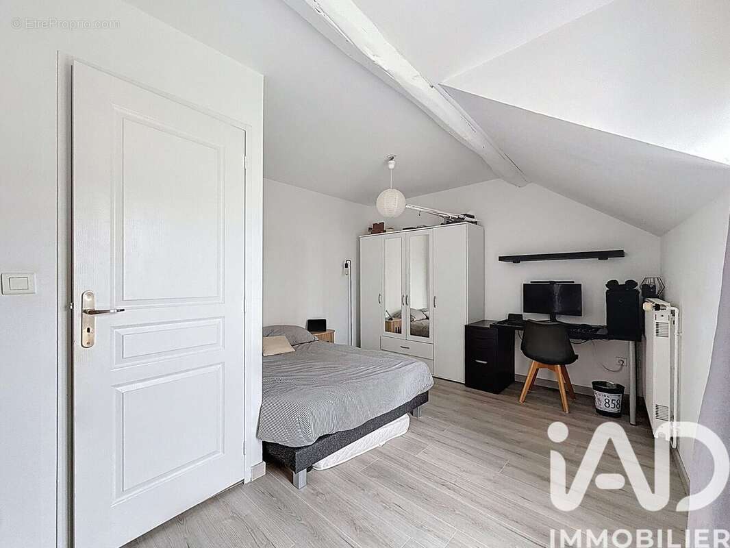 Maison 135 m² à Limoges-Fourches  - photo 7