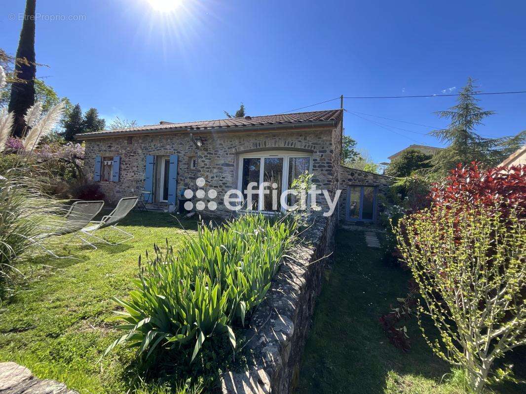 Maison à PRIVAS