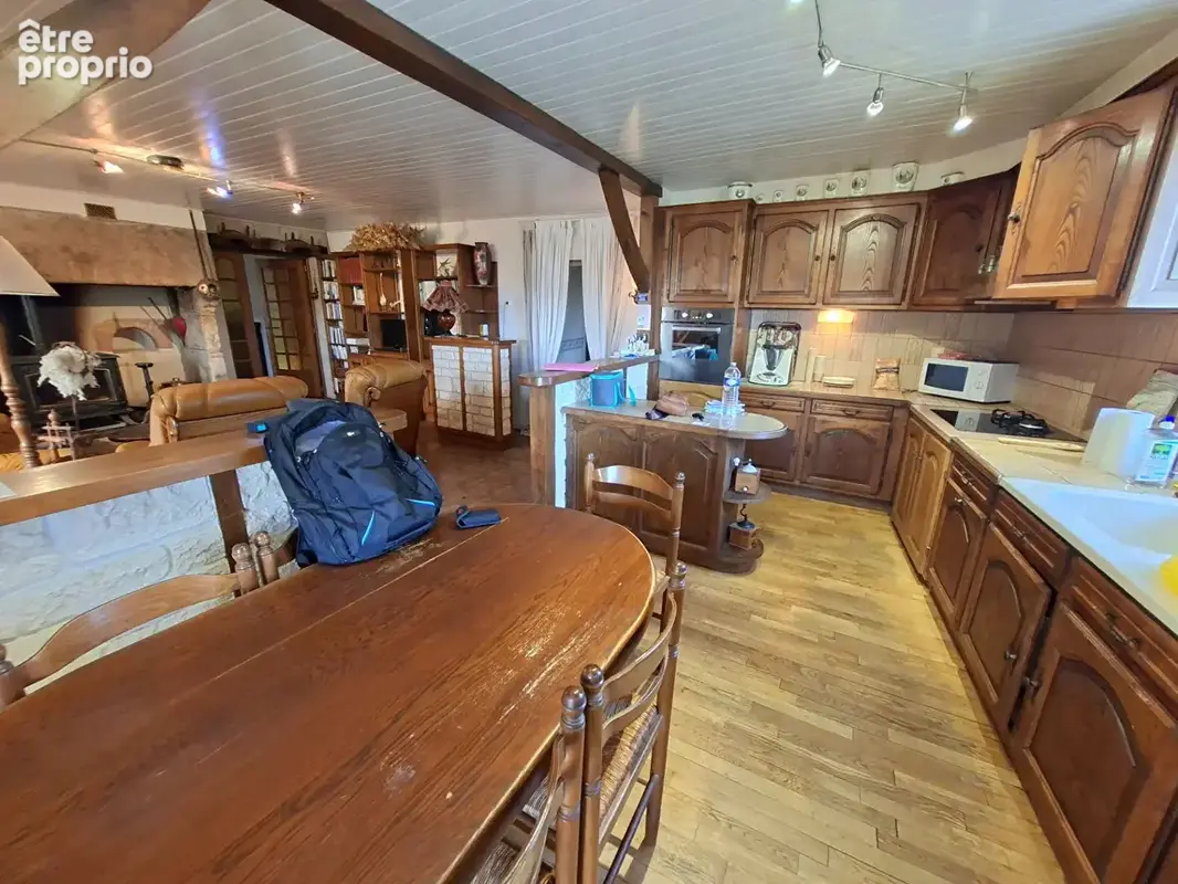 Grande Maison Familiale avec Grange en Pierre - photo 12
