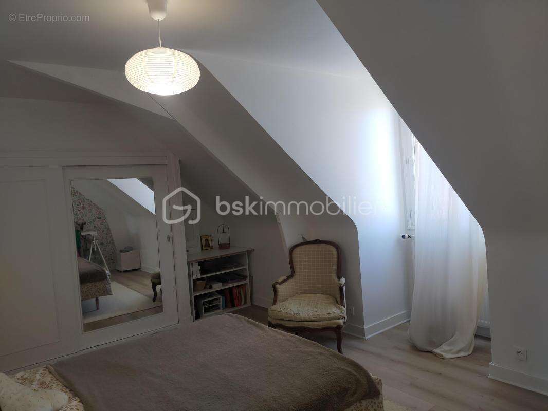 Maison à VILLEBAROU