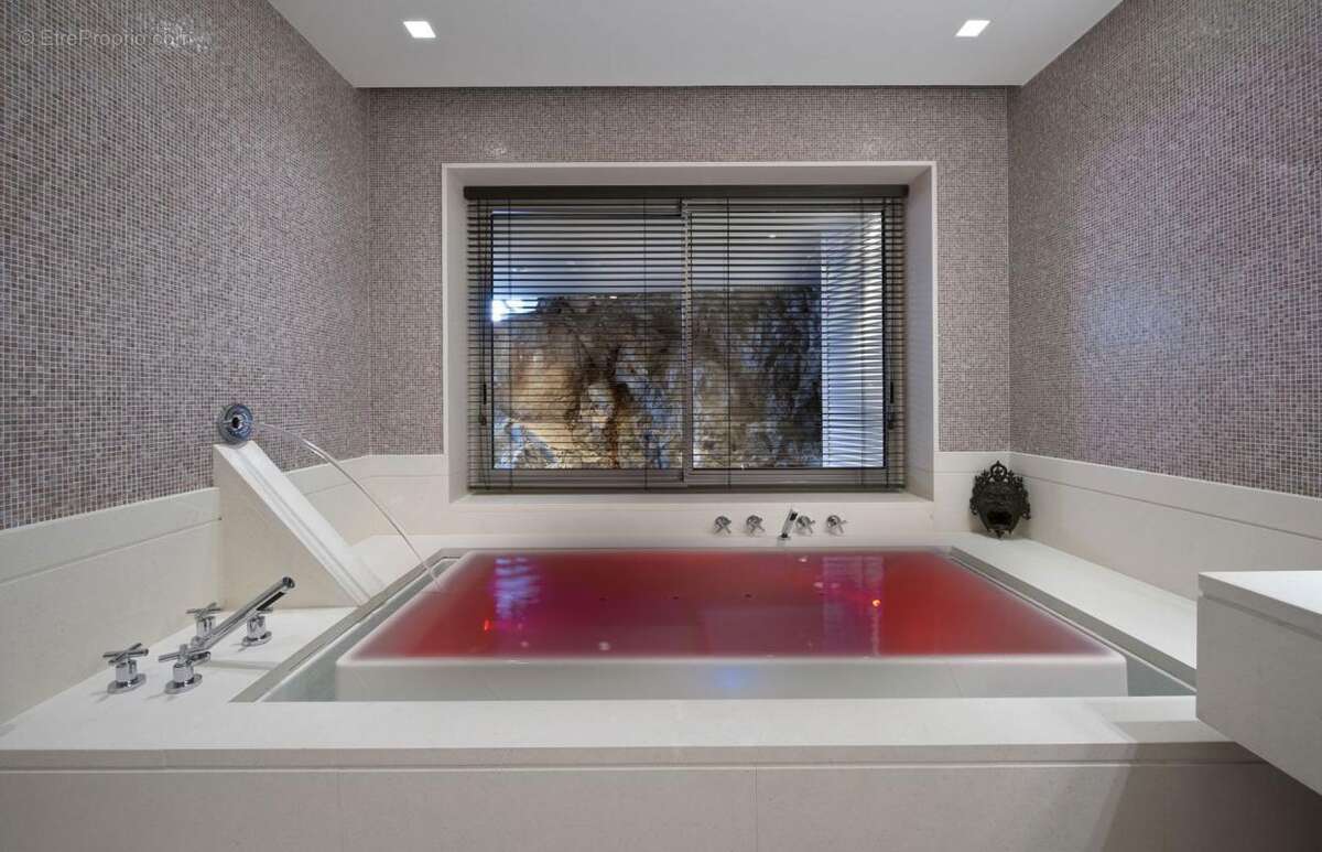 Maison à SAINT-JEAN-CAP-FERRAT