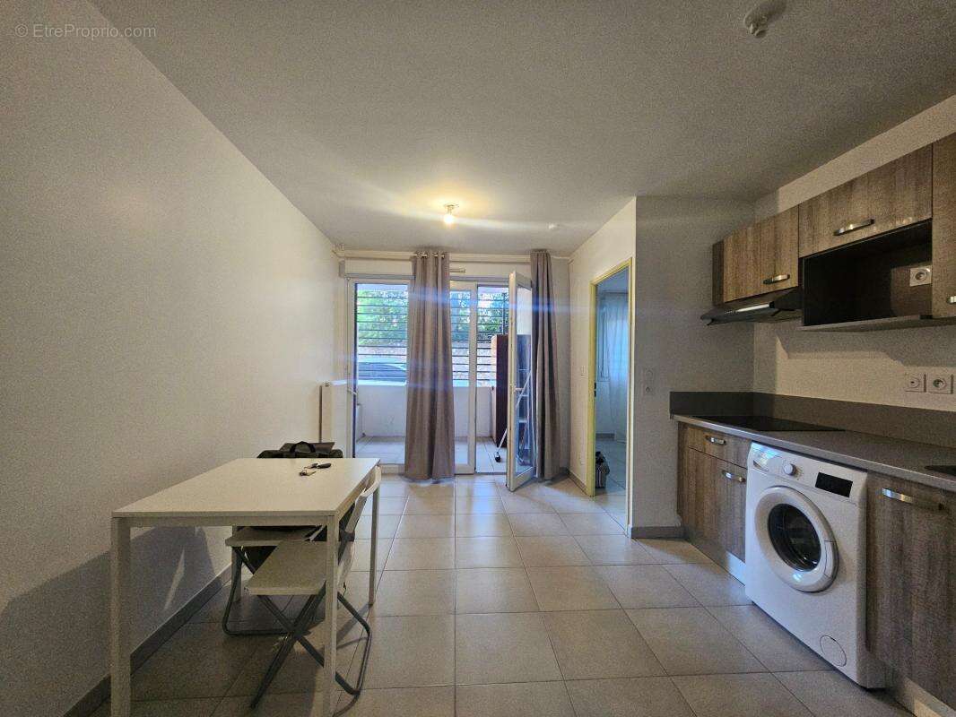 Appartement à MARSEILLE-10E