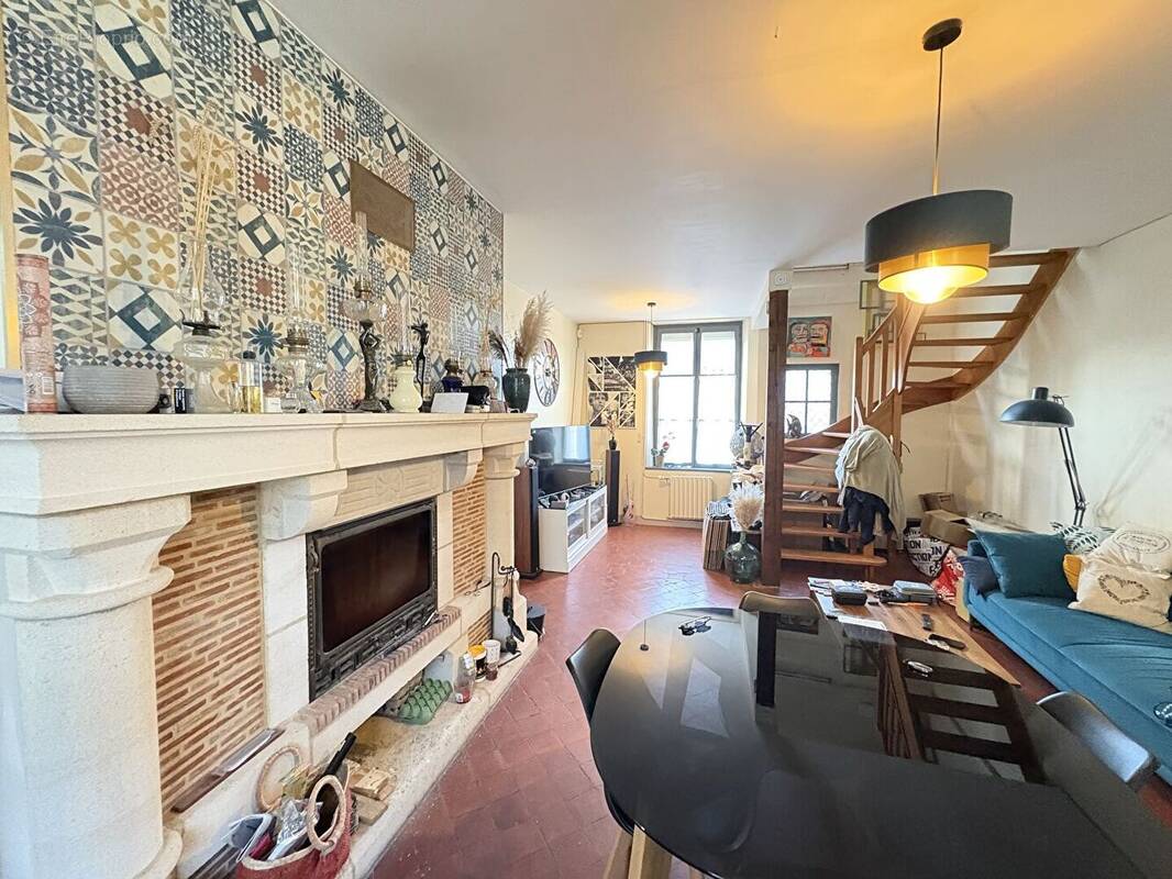 Maison à SAINTE-GENEVIEVE