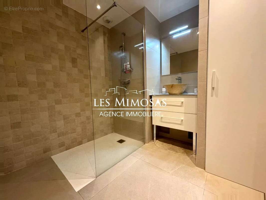 Appartement à SAINT-RAPHAEL