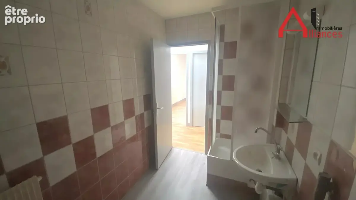 Appartement 3 pièces 53 m² à vendre à Abbeville (80100) - photo 3