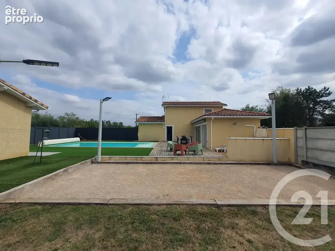 Maison 215 m² à Lisle-Sur-Tarn  - photo 24