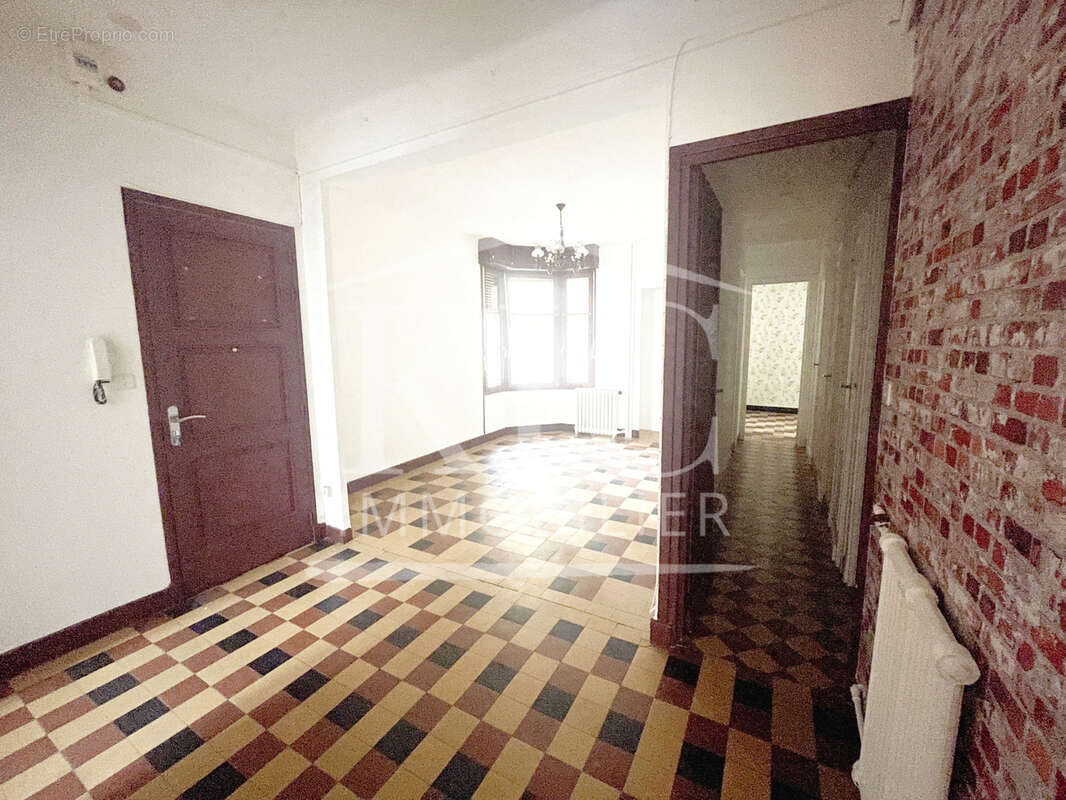 Appartement à CARCASSONNE