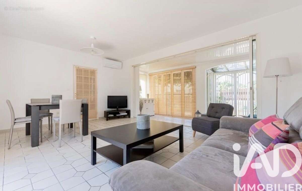 Photo 5 - Maison à SIX-FOURS-LES-PLAGES